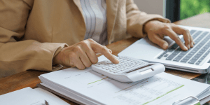 Benefits of Outsourcing Pest Control Bookkeeping for Faster Payments