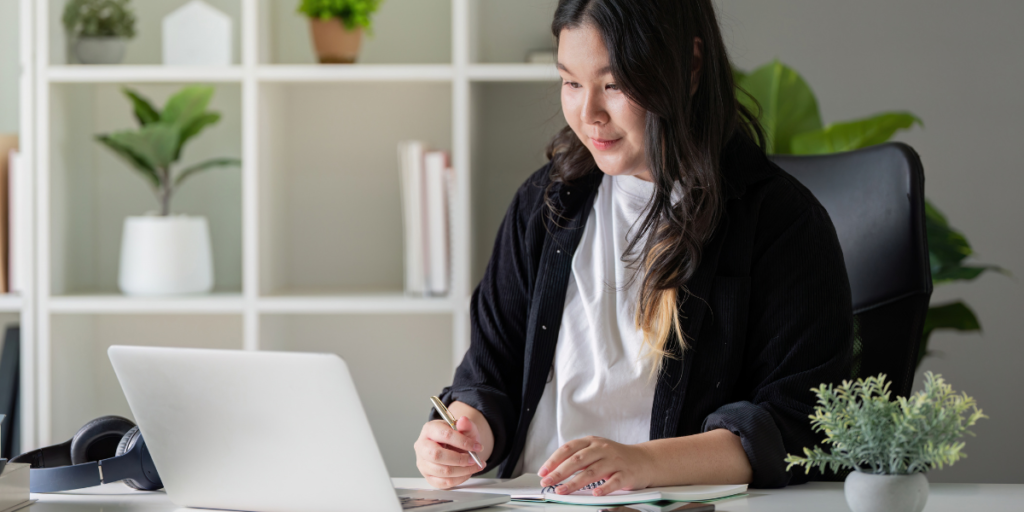 7 Signs It’s Time to Hire a Pest Control Virtual Assistant, Not Another Office Employee