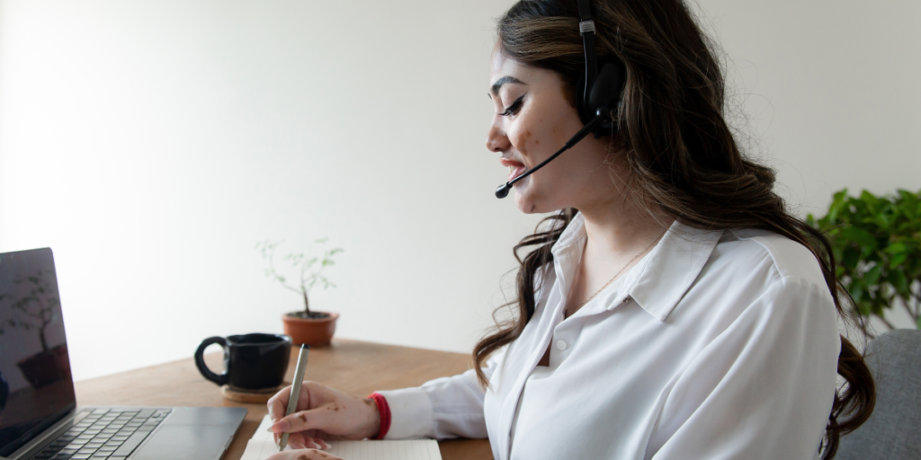 When pest control customer service outsourcing makes sense